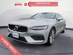 2021 Volvo S60 T6 Momentum Sedan in Pittsfield, MA