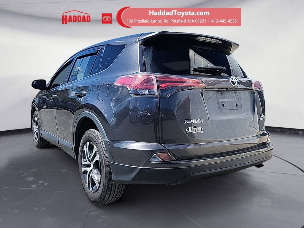 Used 2018 Toyota RAV4 LE Sport Utility