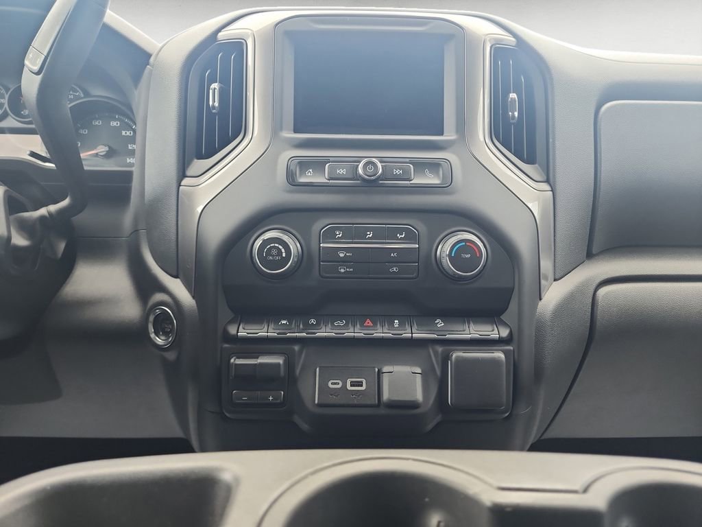 2024 Chevrolet Silverado 1500 Custom - Photo 12