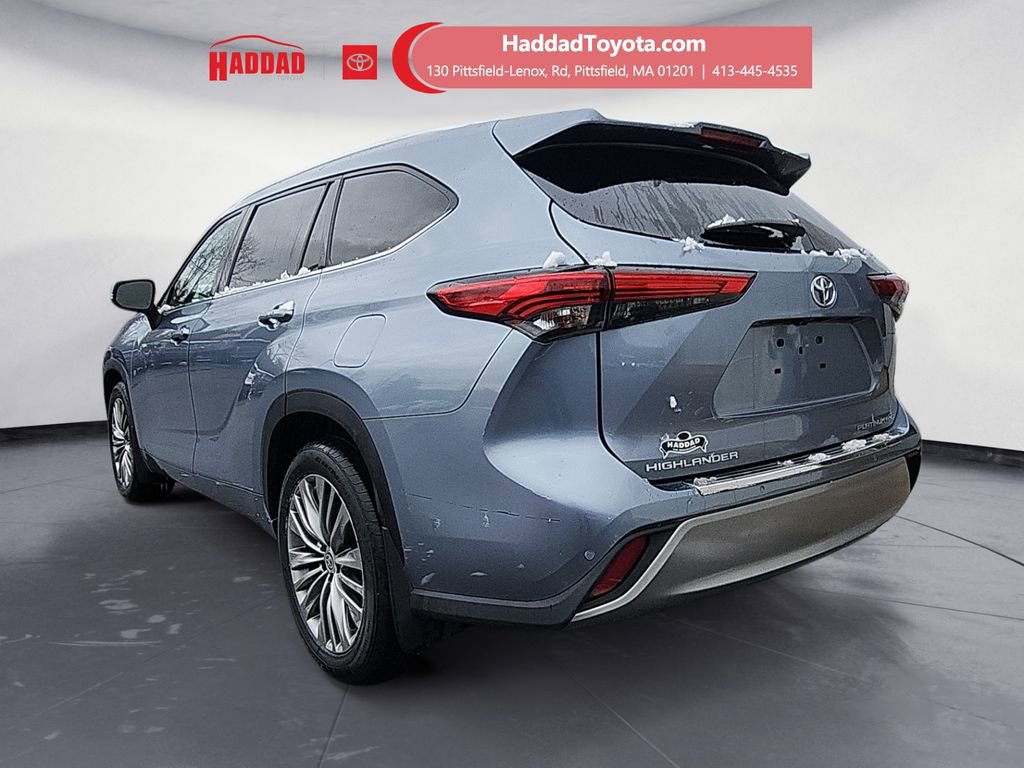 2020 Toyota Highlander Platinum Sport photo 3