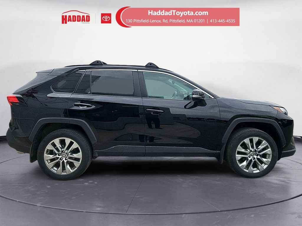 2023 Toyota RAV4 XLE Premium - Photo 7