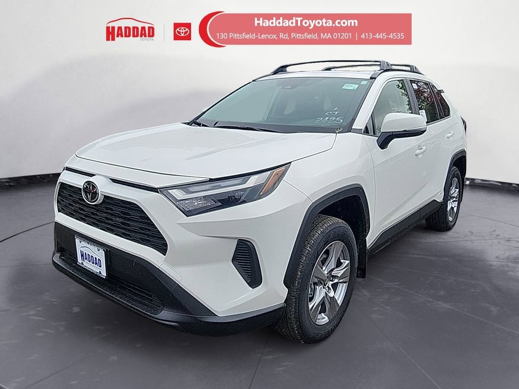 2025 Toyota RAV4 Hybrid XLE AWD SUV 