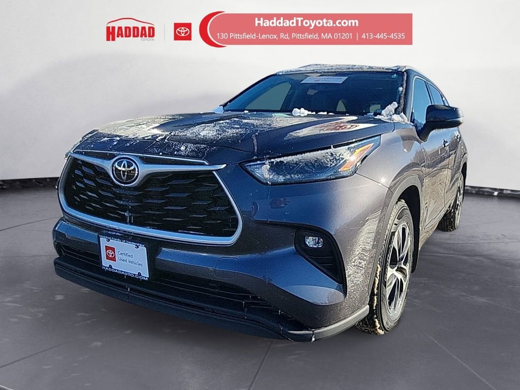 2022 Toyota Highlander XLE's photo