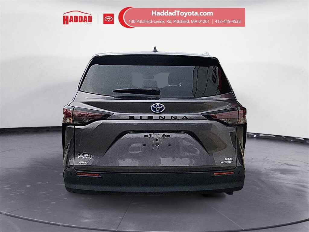 Certified 2023 Toyota Sienna XLE Passenger Van