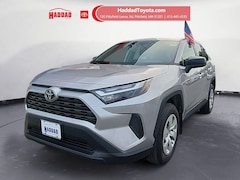 2023 Toyota RAV4 LE SUV