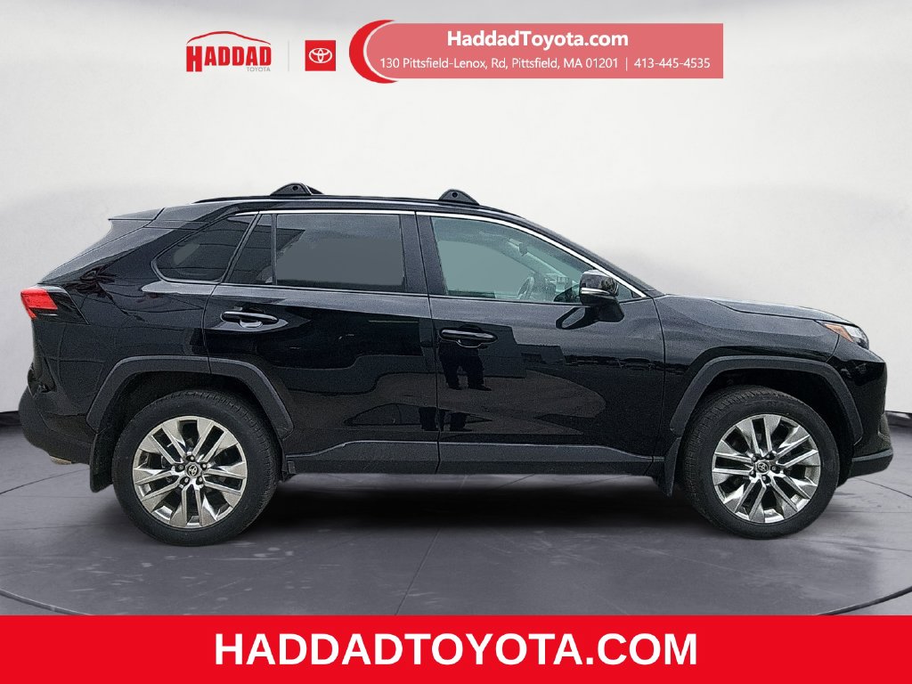 2023 Toyota RAV4 XLE Premium - Photo 7