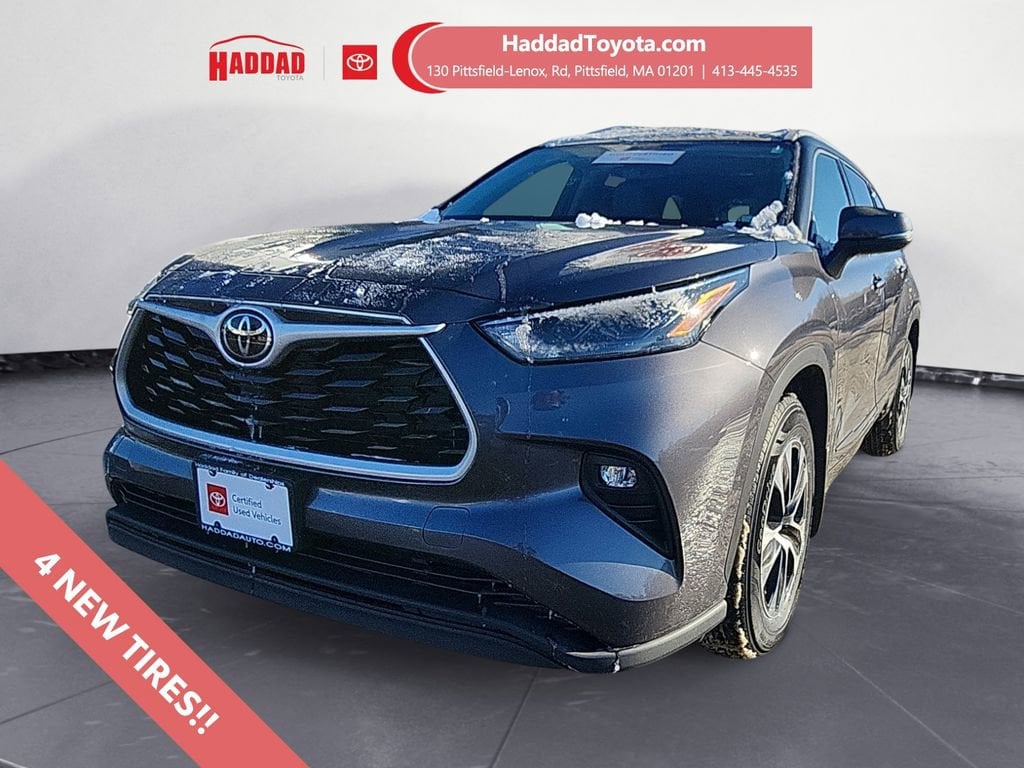 2022 Toyota Highlander XLE's photo