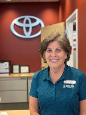 Staff member Liz Sheehan from ID_8ca0a01b499f