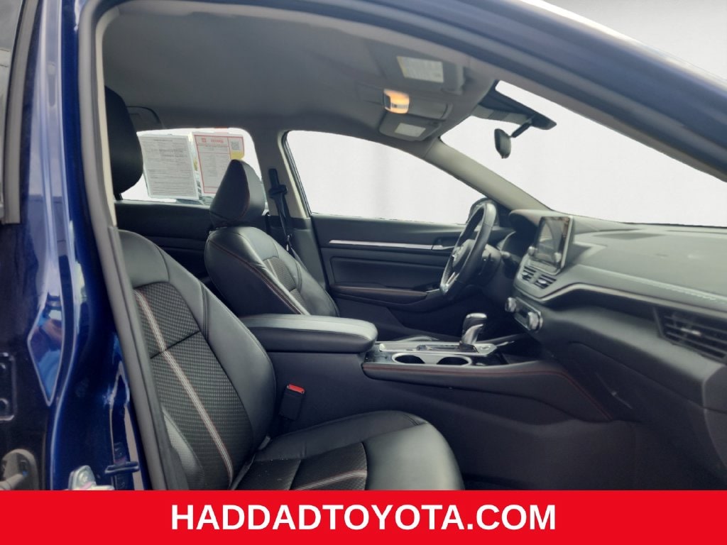 2024 Nissan Altima SR - Photo 15
