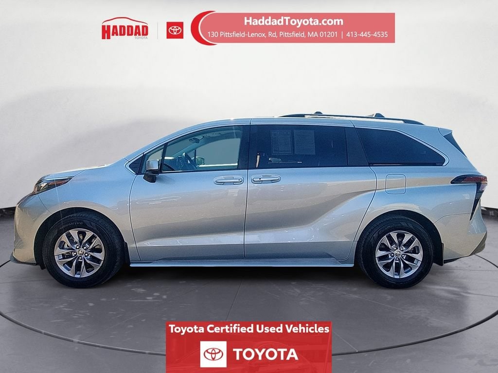 Certified 2024 Toyota Sienna LE Passenger Van