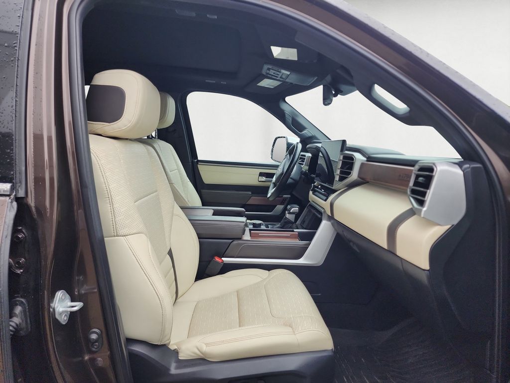 2023 Toyota Tundra 1794 Edition - Photo 16