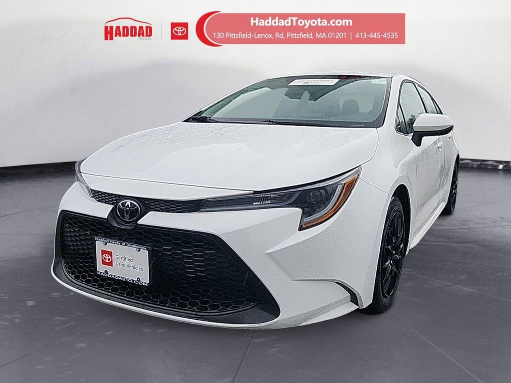 2021 Toyota Corolla LE's photo