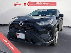2022 Toyota RAV4 LE Sport Utility