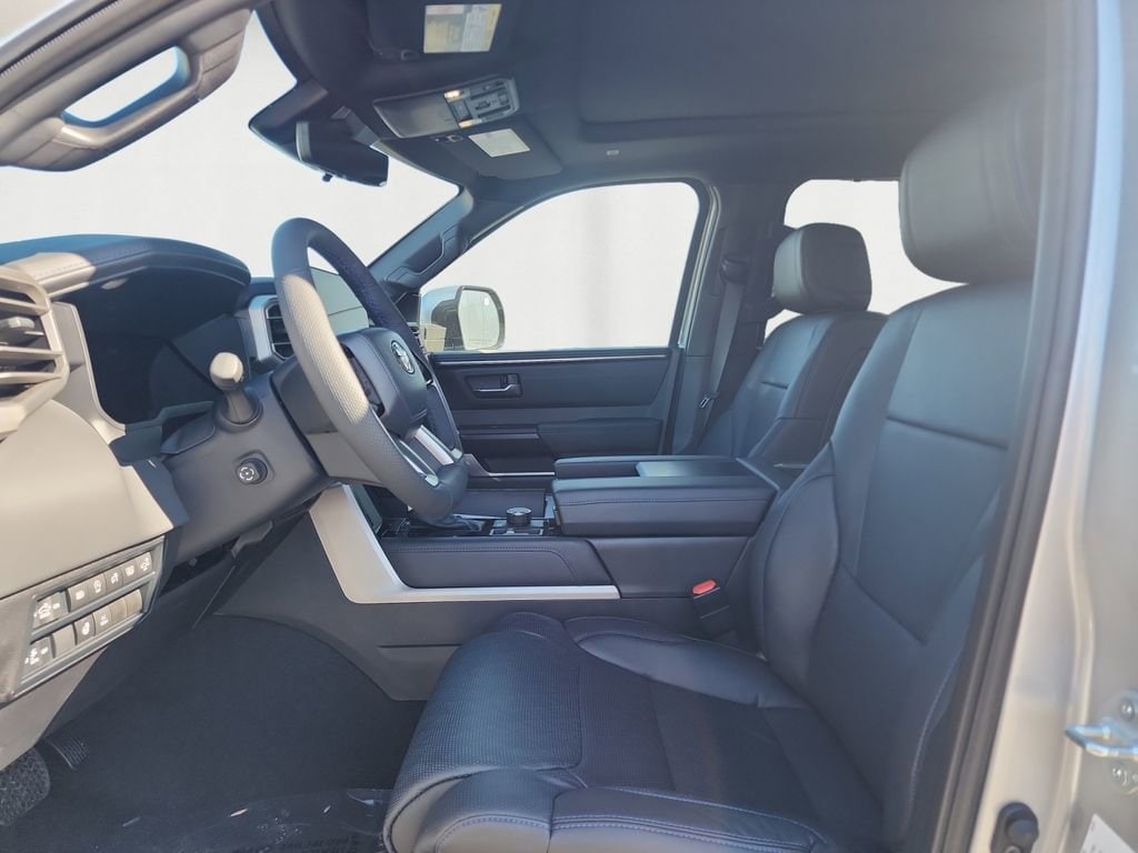 2026 Toyota Tundra Platinum - Photo 9