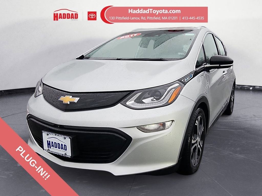 2017 Chevrolet Bolt EV Premier's photo