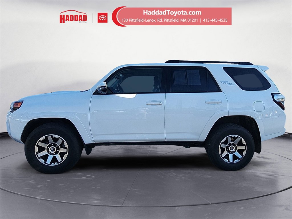 2023 Toyota 4Runner TRD Off-Road Premium photo 2