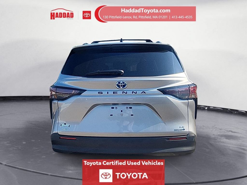 Certified 2024 Toyota Sienna LE Passenger Van