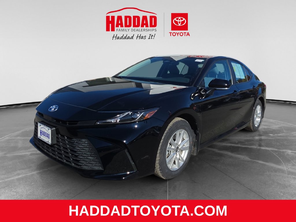 2025 Toyota Camry LE Sedan