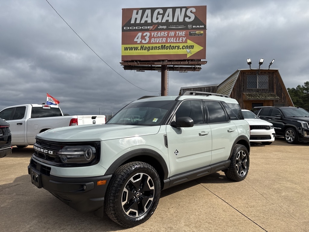 2023 Ford Bronco Sport Outer Banks's photo
