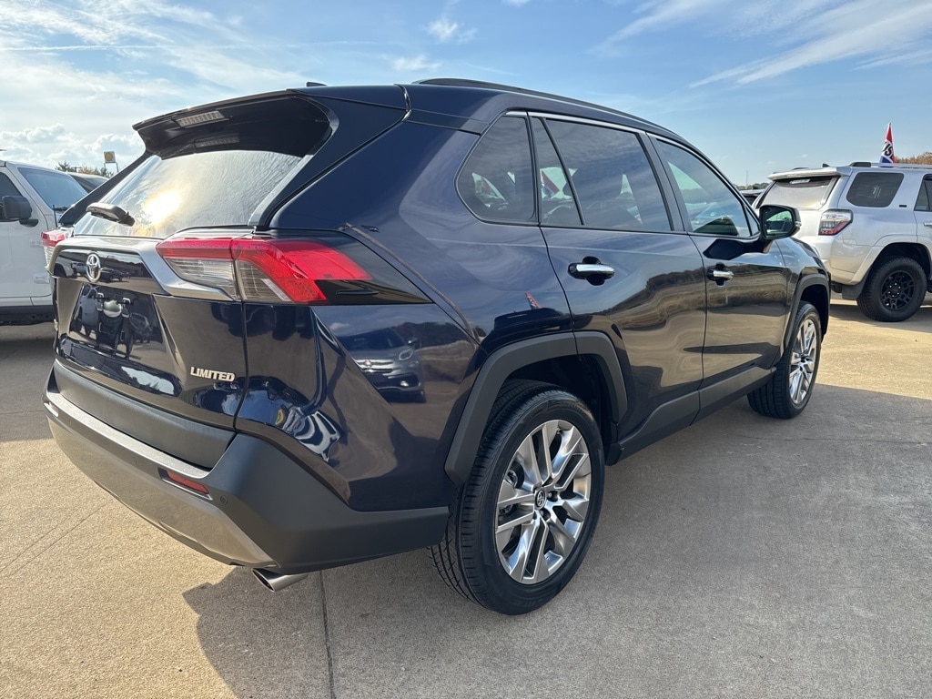 Used 2019 Toyota RAV4 Limited SUV