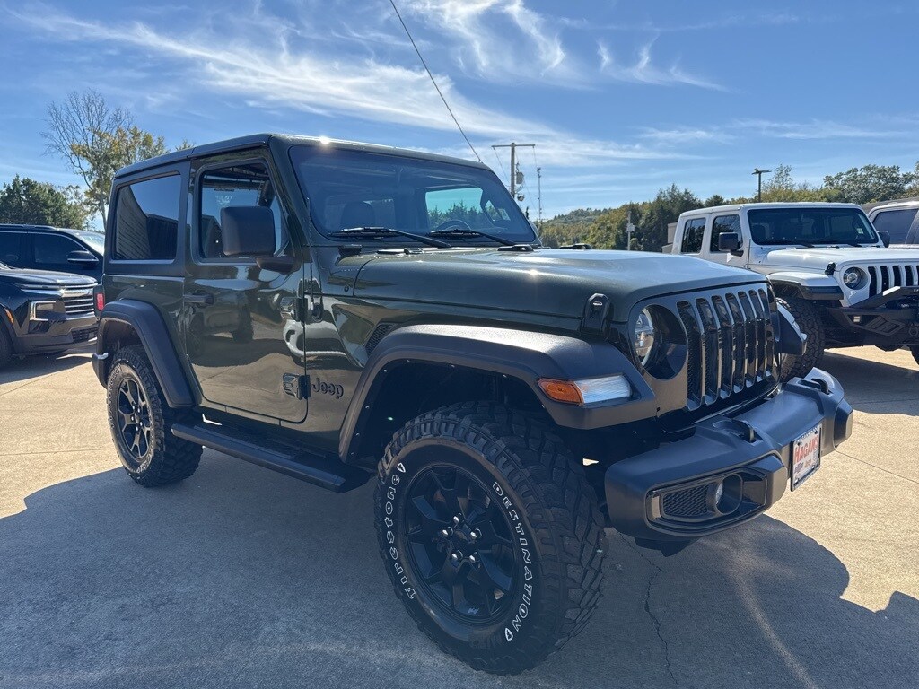 2022 Jeep Wrangler Willys photo 3