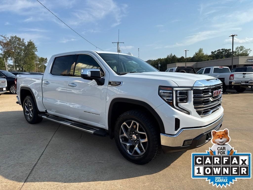 Used 2022 GMC Sierra 1500 SLT Truck