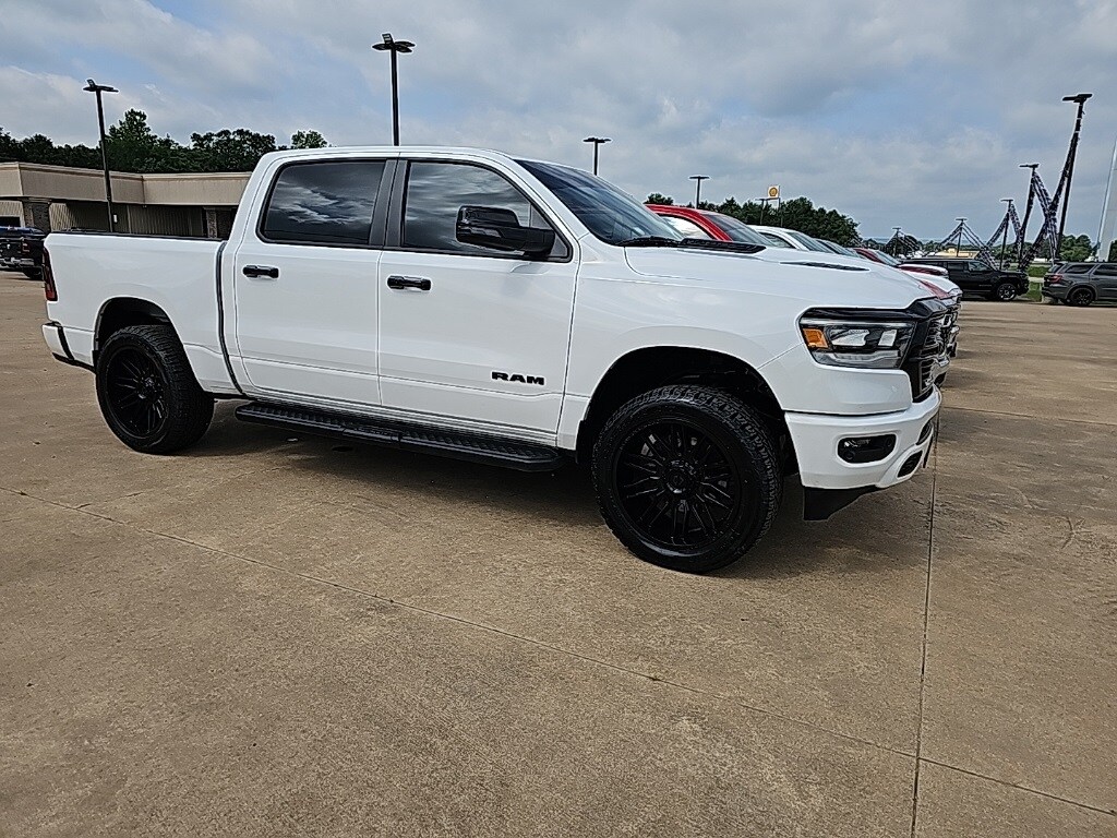 2023 Ram 1500 Laramie photo 3