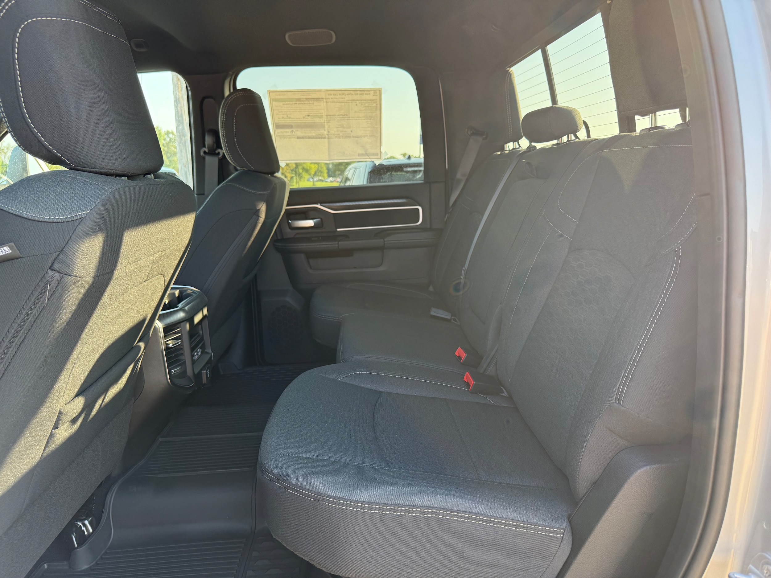 2026 RAM 2500 Big Horn - Photo 11