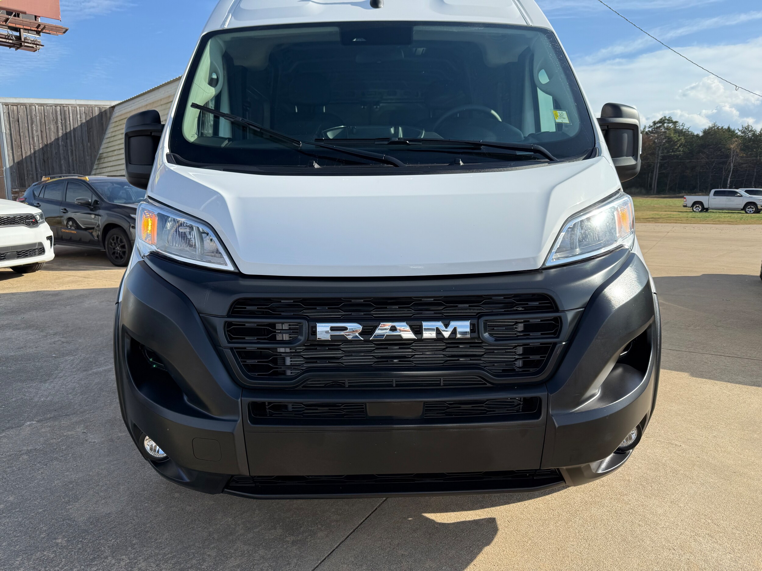 2025 Ram ProMaster 3500 Cargo Van photo 2