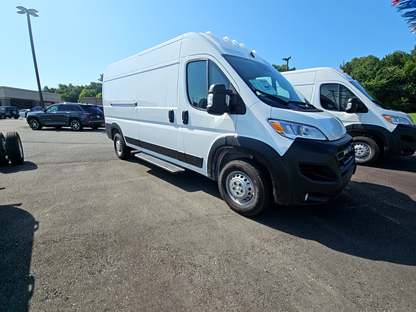 2025 Ram ProMaster 2500 Cargo Van photo 3