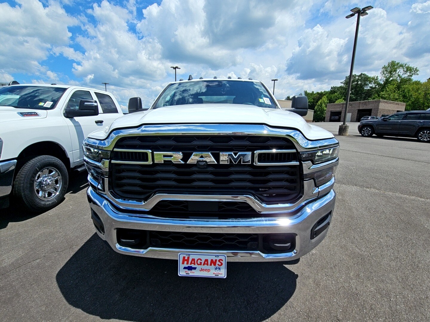 2025 Ram 3500 Tradesman photo 3