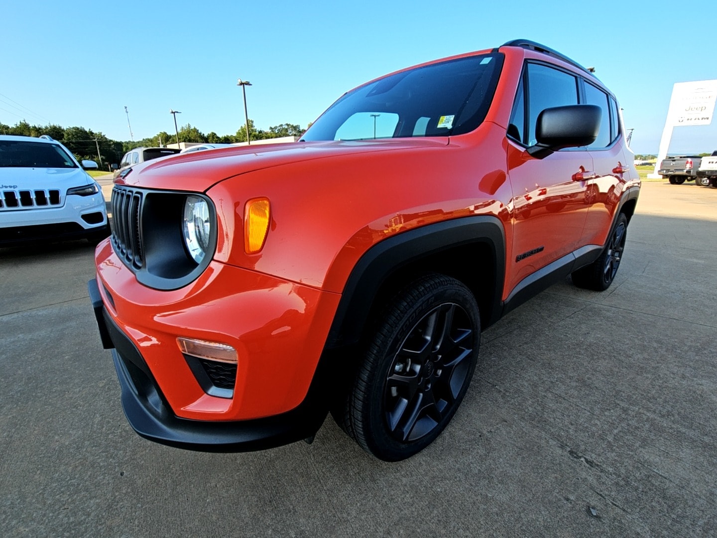 Used 2021 Jeep Renegade 80TH Edition with VIN ZACNJDBB1MPN11884 for sale in Morrilton, AR