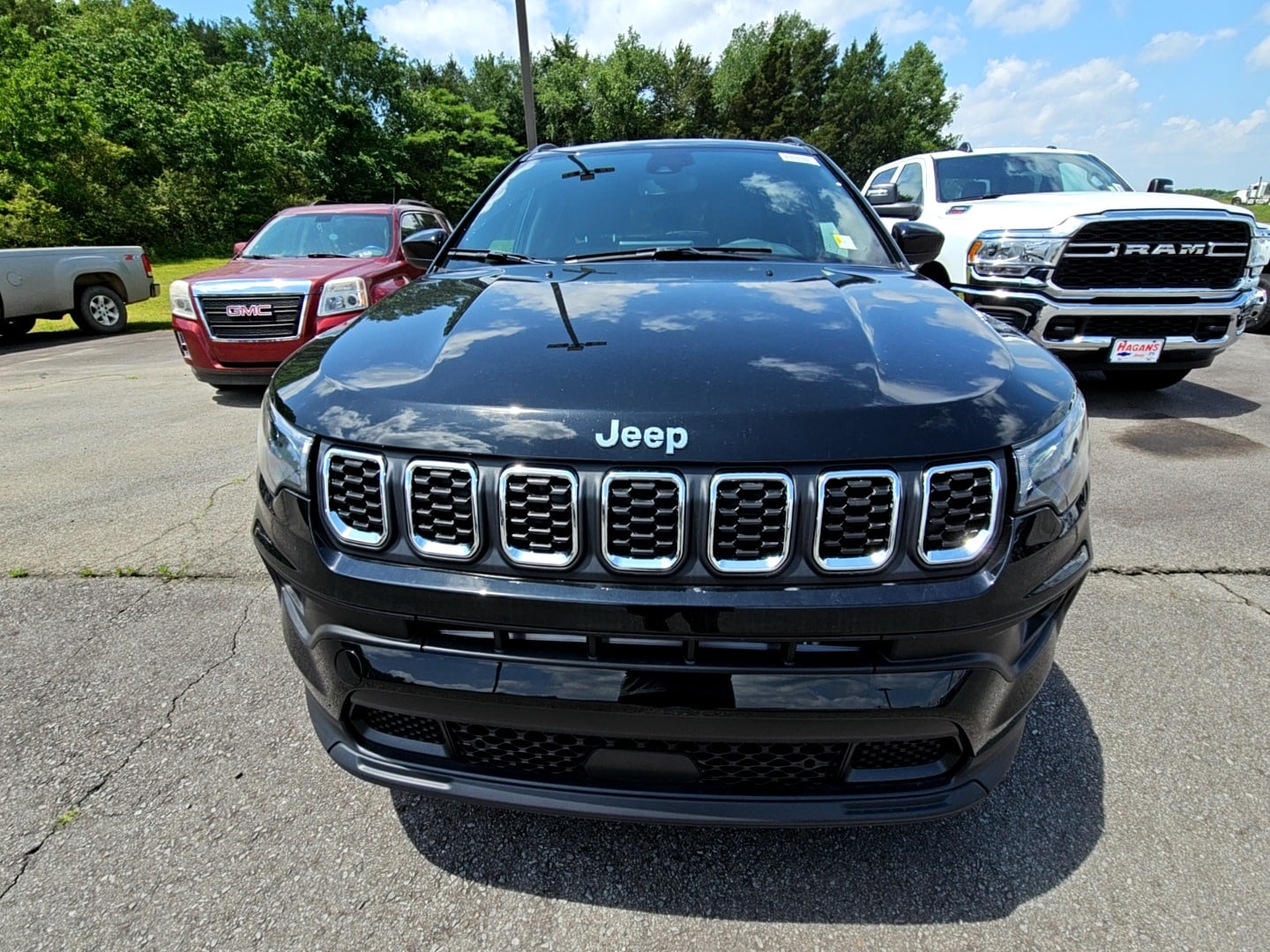 Certified 2024 Jeep Compass Latitude with VIN 3C4NJDBN8RT126464 for sale in Morrilton, AR