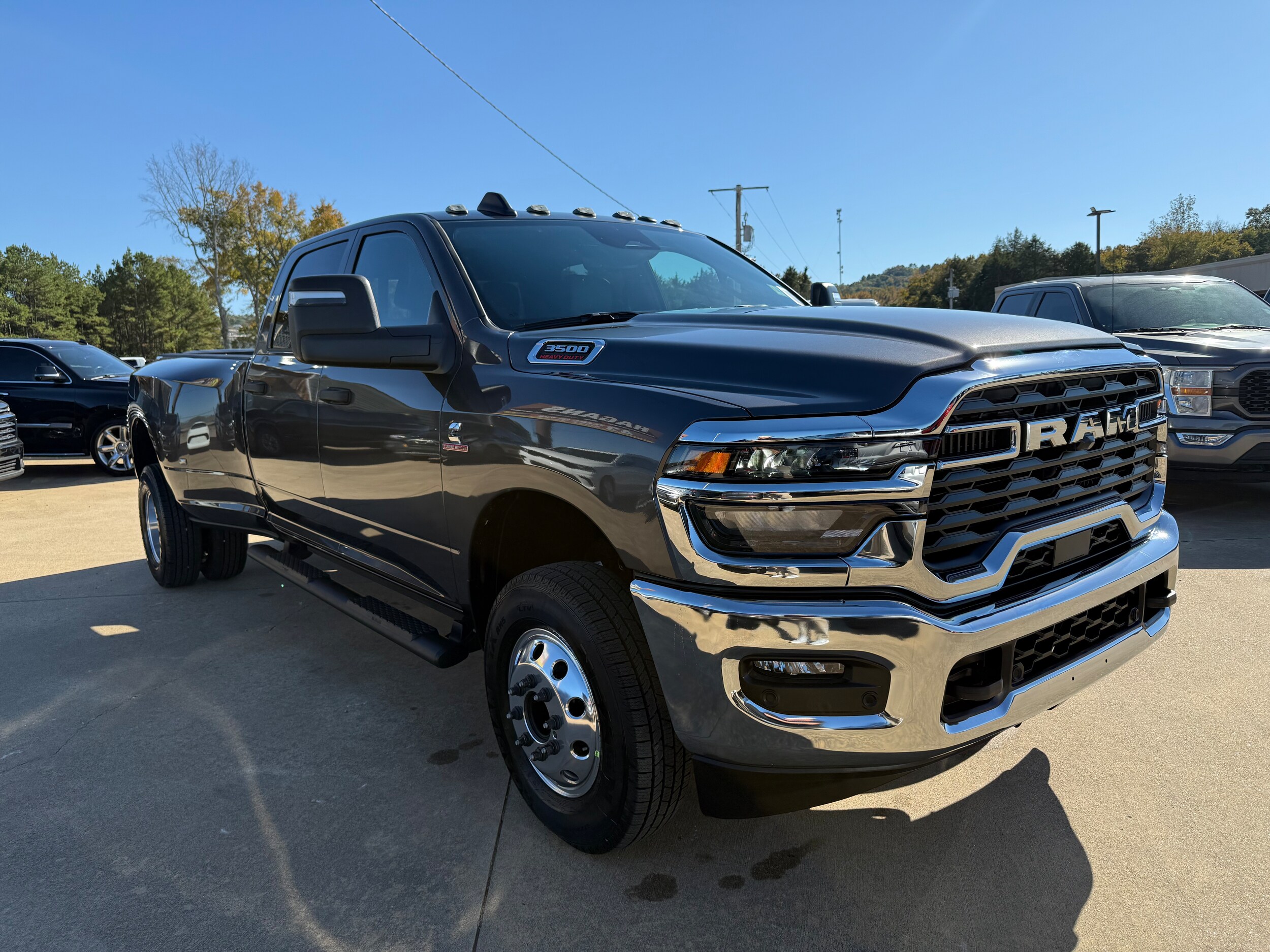2026 Ram 3500 Tradesman photo 3