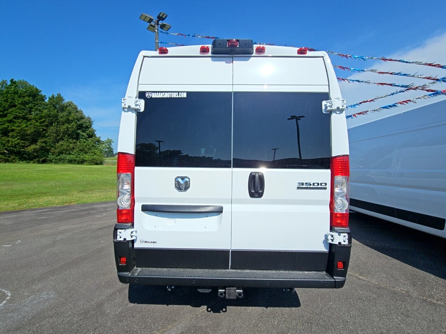 2025 Ram ProMaster 3500 Cargo Van photo 4
