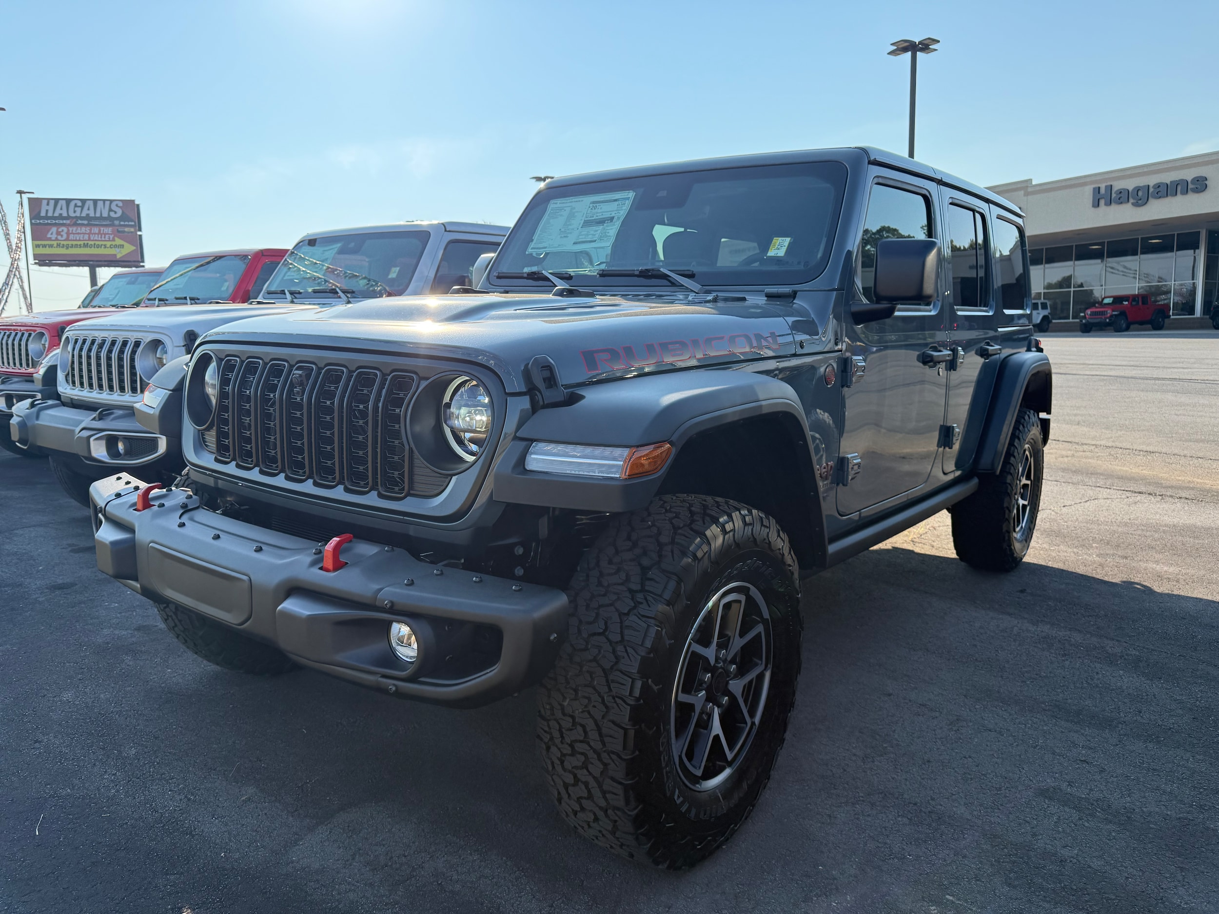 2025 Jeep Wrangler Sport Utility 