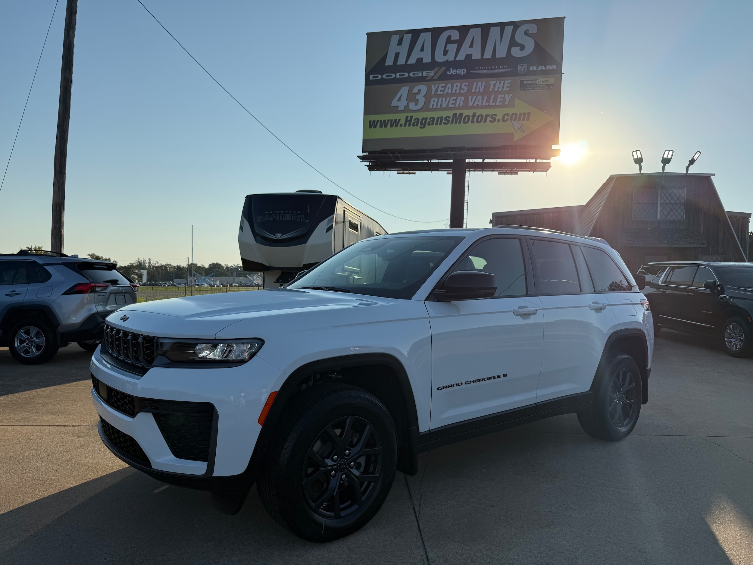 2027 Jeep Grand Cherokee Sport Utility 