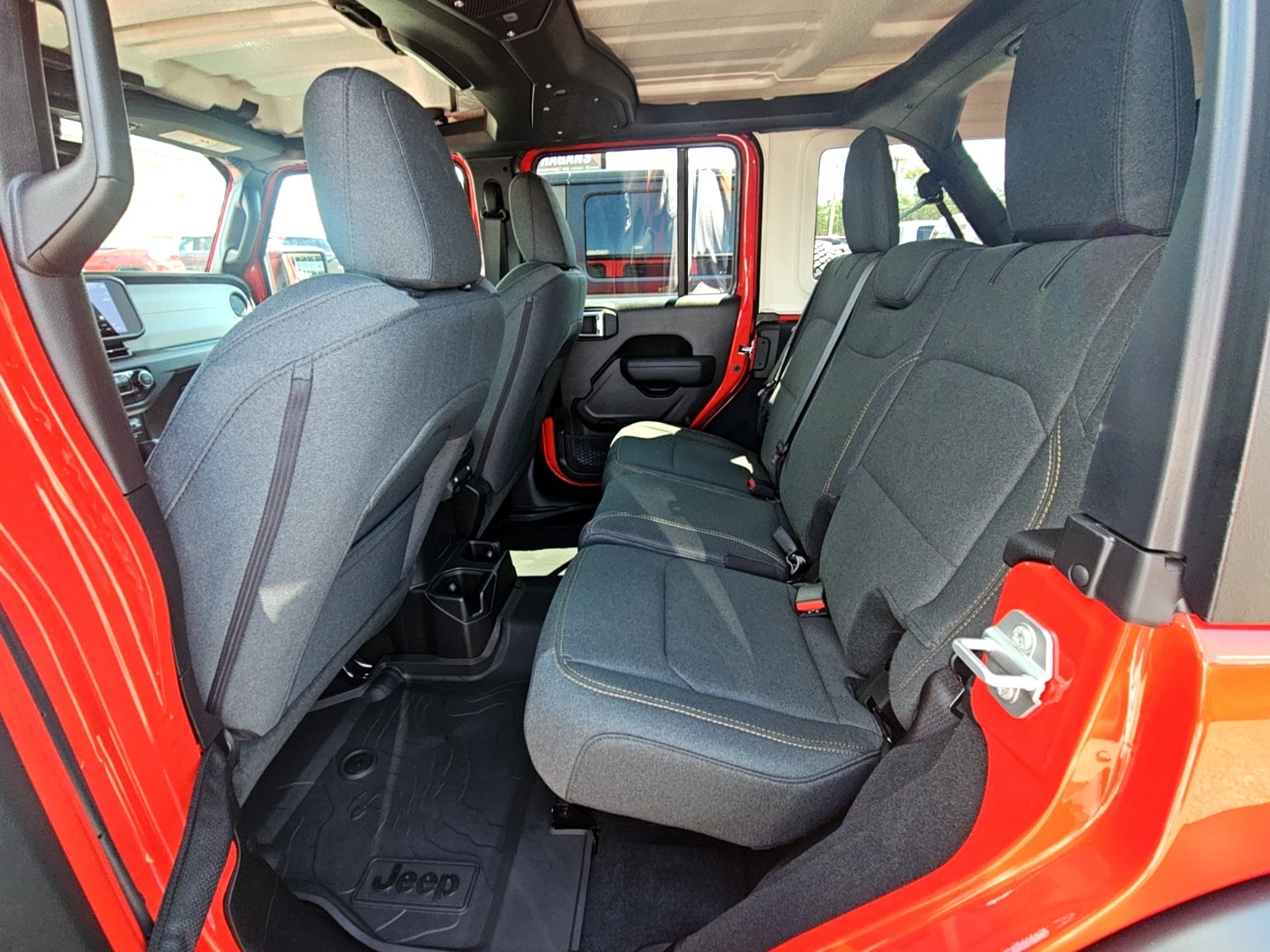 2025 Jeep Wrangler 4-Door Sport S - Photo 7
