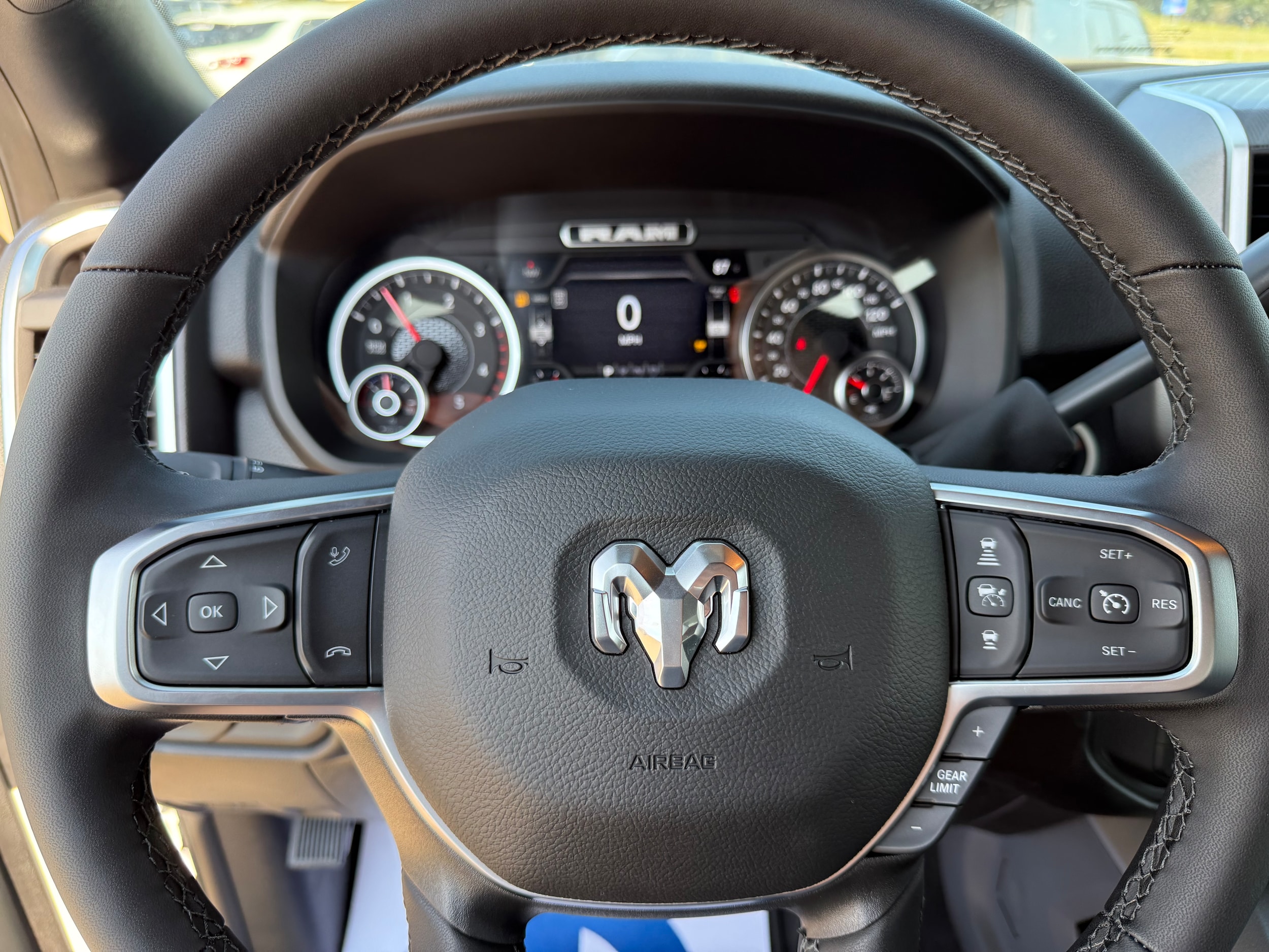 2026 RAM 2500 Big Horn - Photo 8