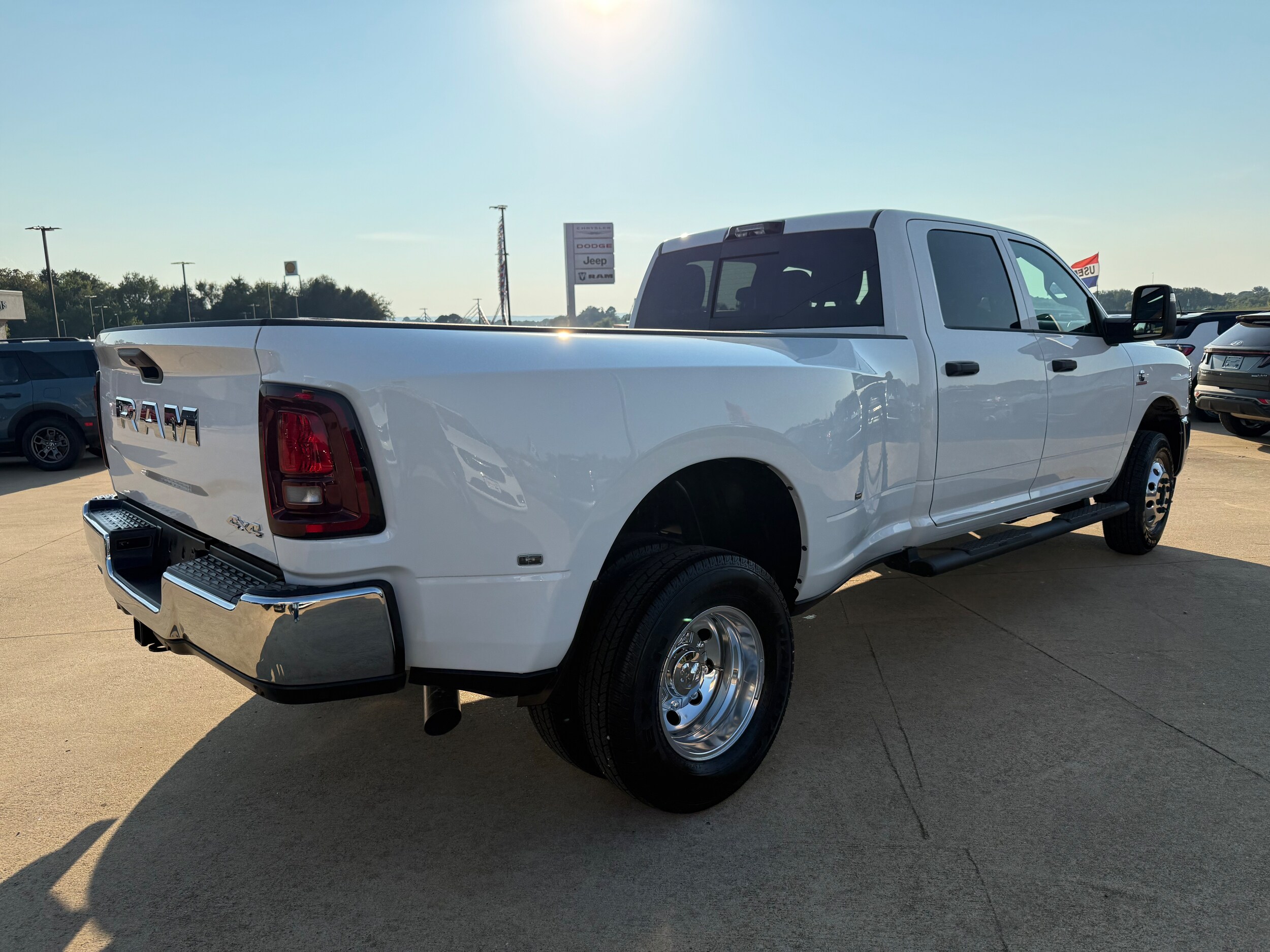 2026 Ram 3500 Tradesman photo 4