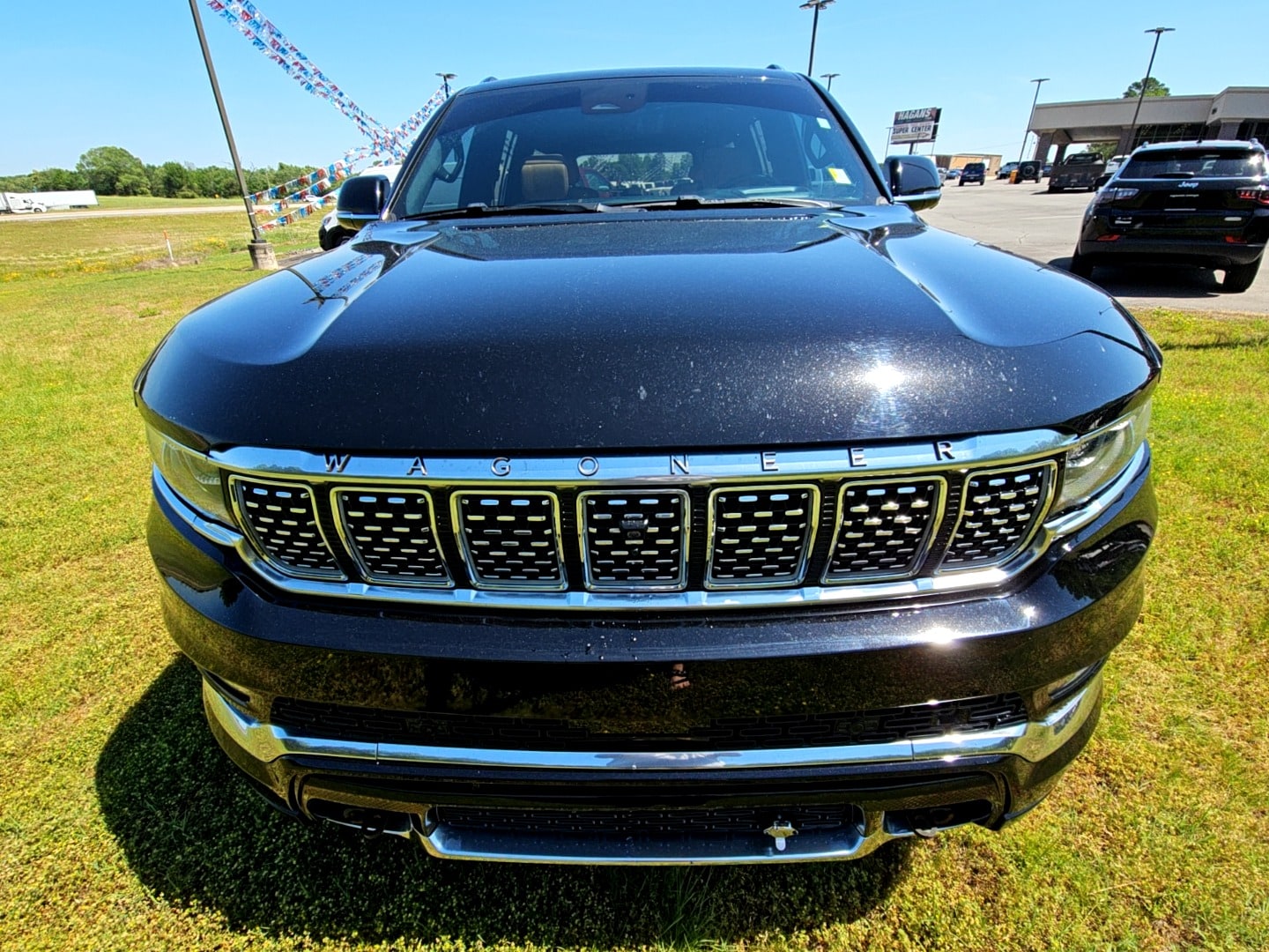 Certified 2022 Jeep Grand Wagoneer Series III with VIN 1C4SJVGJ0NS132527 for sale in Morrilton, AR