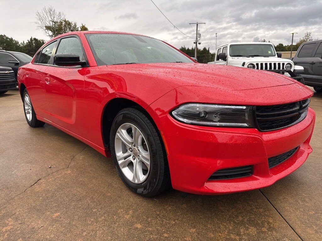 2023 Dodge Charger SXT photo 3