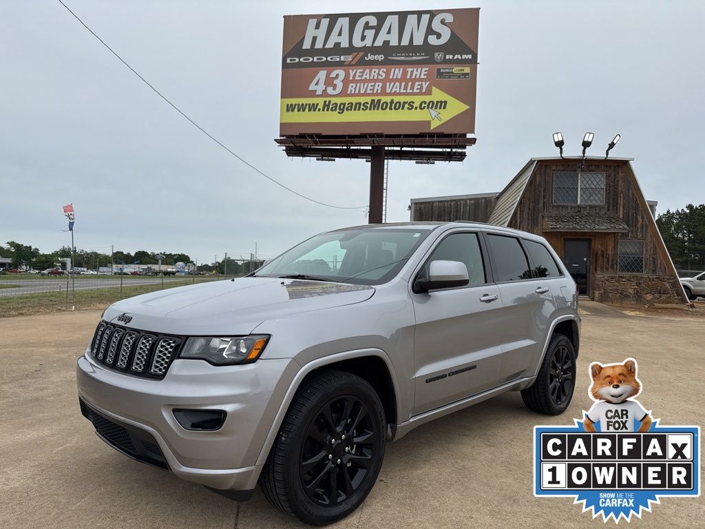 2017 Jeep Grand Cherokee Altitude
