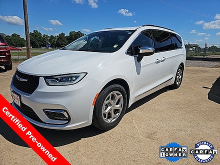 Featured 2023 Chrysler Pacifica Limited for sale near you in Morrilton, AR