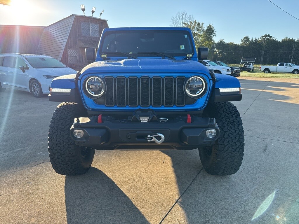 2024 Jeep Wrangler Rubicon X photo 2