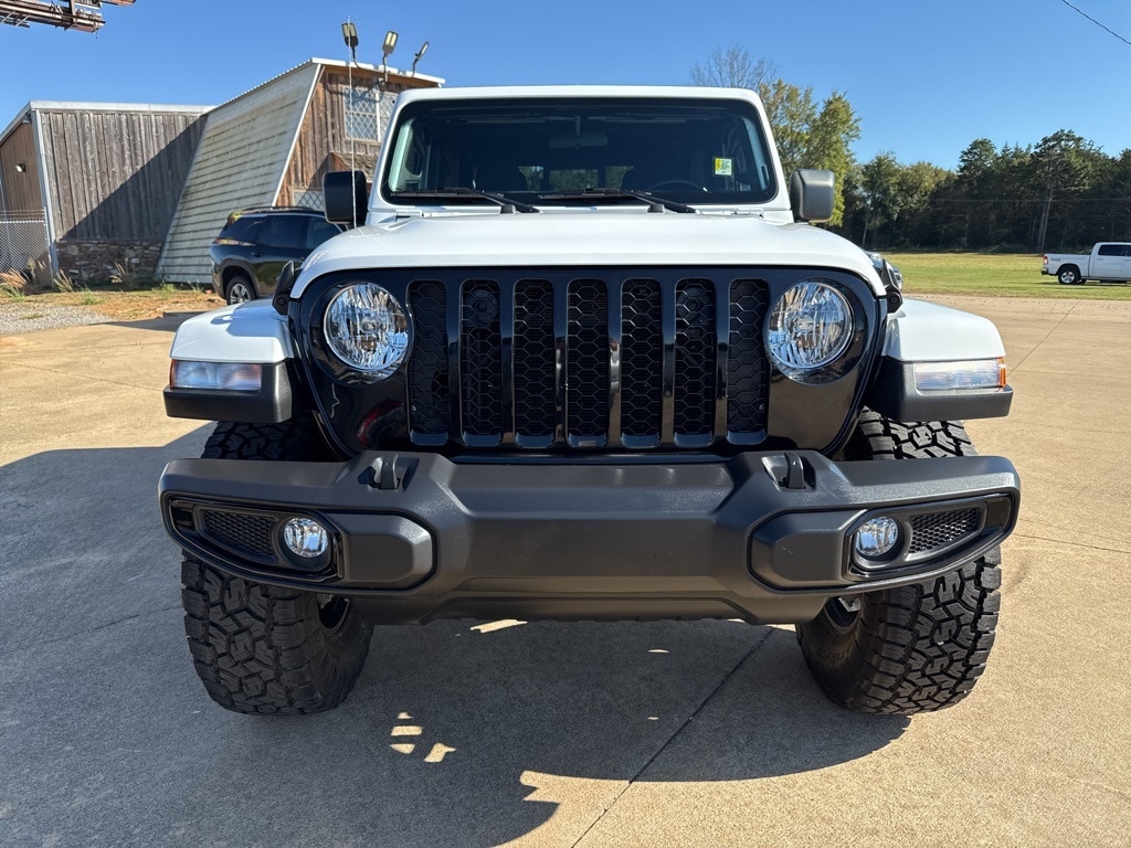 Certified 2022 Jeep Gladiator WILLYS with VIN 1C6HJTAG0NL119323 for sale in Little Rock