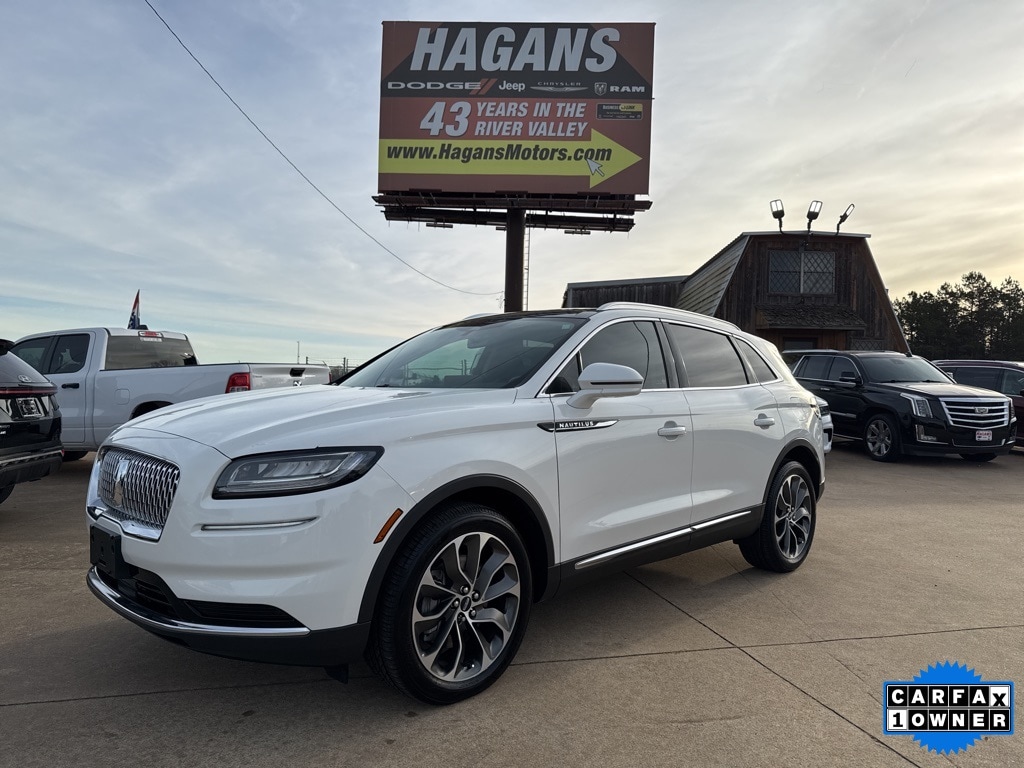 2021 Lincoln Nautilus Reserve's photo