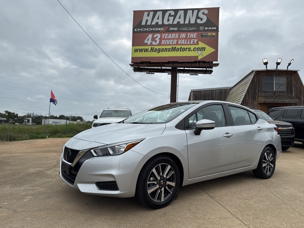 Used 2021 Nissan Versa 1.6 SV Sedan