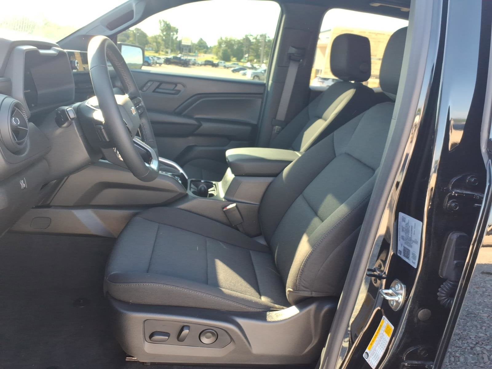 2026 Chevrolet Colorado Work Truck - Photo 11