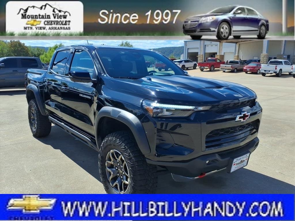 2024 Chevrolet Colorado ZR2's photo